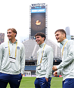 03.jpg