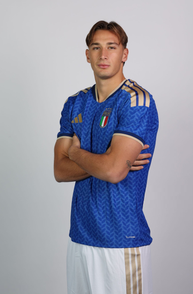 09.jpg